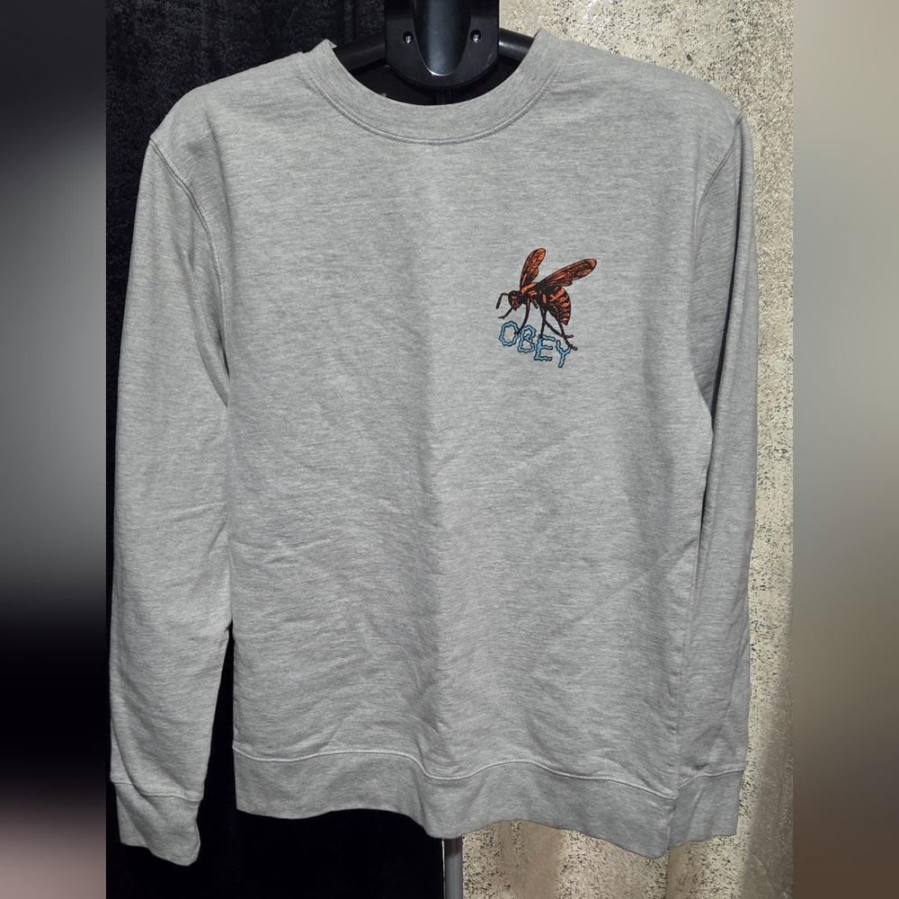 Obey Hornet Heather Gray Sweatshirt - Men's M